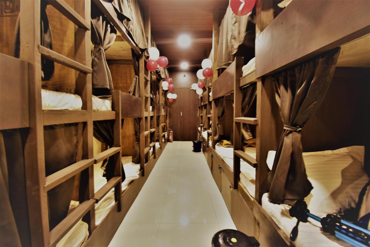 Asra Dormitory For Male And Female Bombay Esterno foto