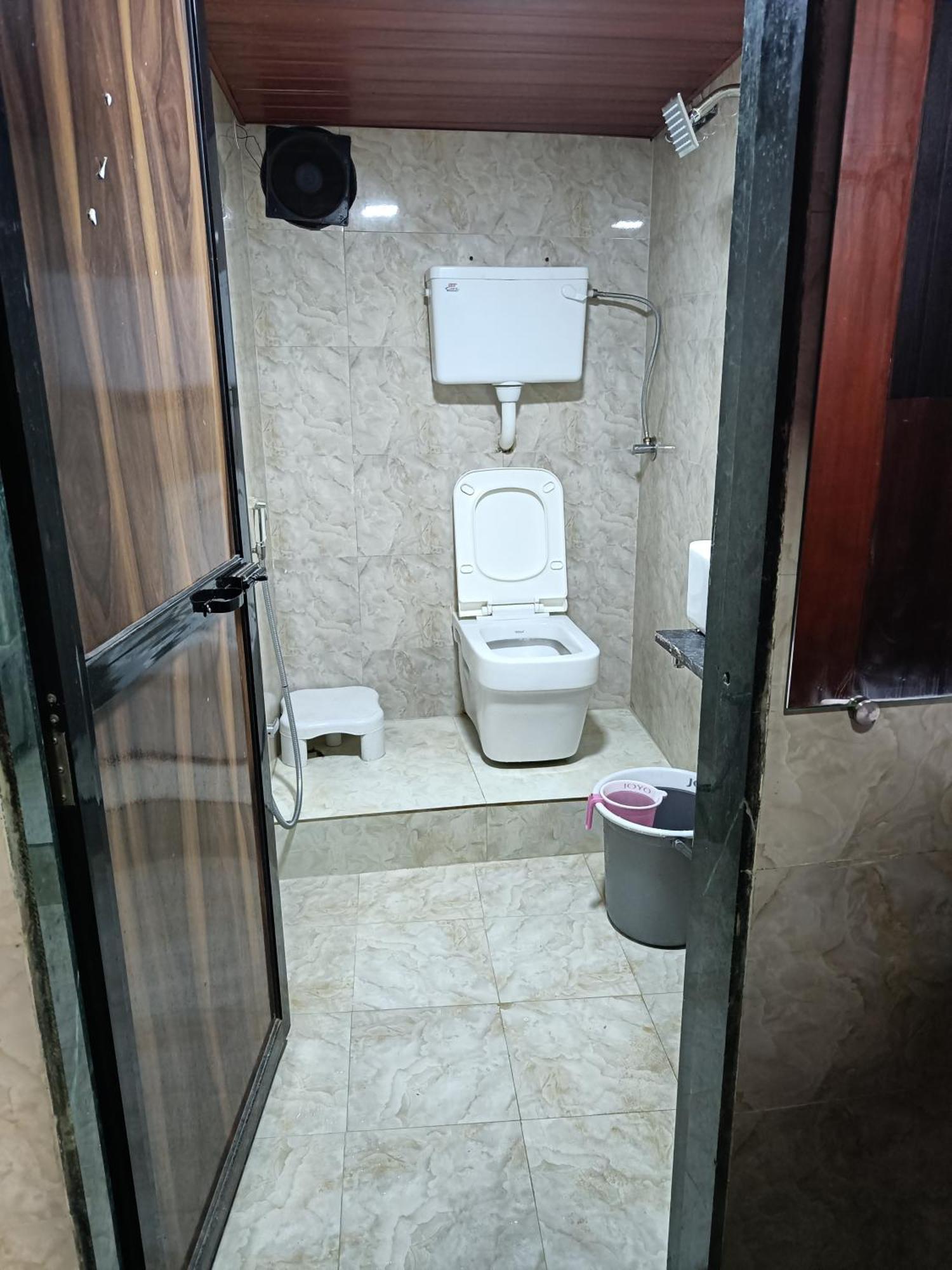 Asra Dormitory For Male And Female Bombay Esterno foto